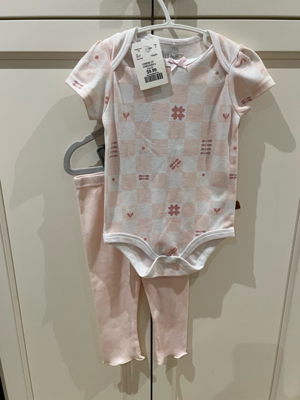 Lila and jack matching set 12-18m Baby Pink Floral Check Bodysuit & Leggings Set